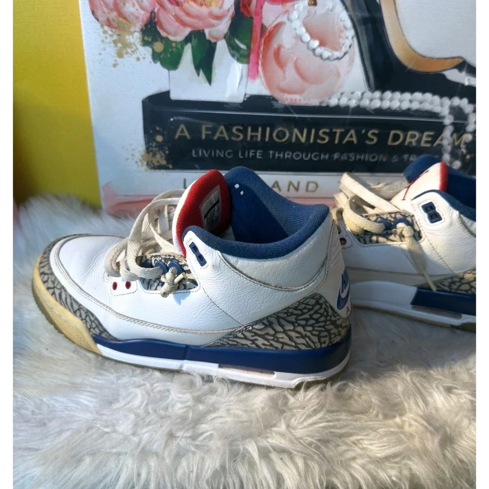 Nike Air Jordan 3 Retro International Flight White Blue Red 136064-140 Size 5.5Y